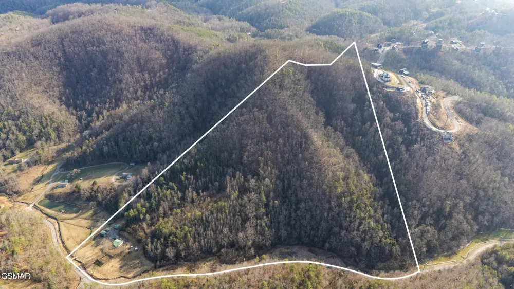 1145 Little Cove Road Sevierville, TN 37862