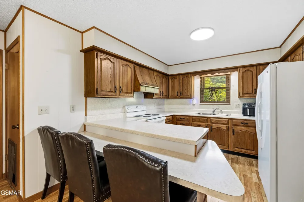 1181 Pine Mountain Road Sevierville, TN 37862
