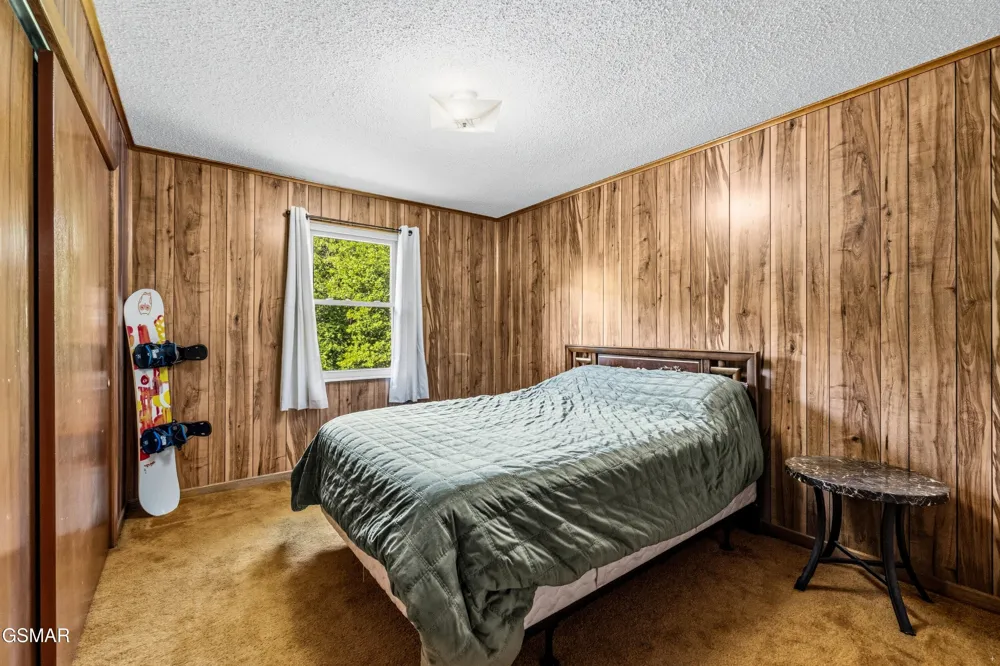 1181 Pine Mountain Road Sevierville, TN 37862