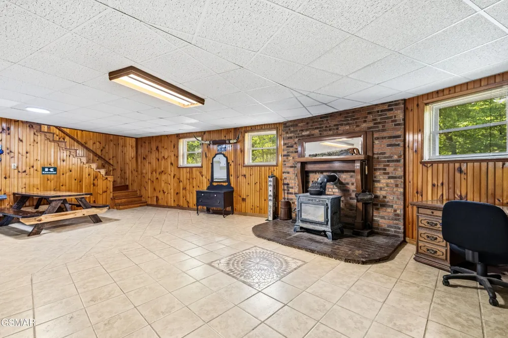 1181 Pine Mountain Road Sevierville, TN 37862