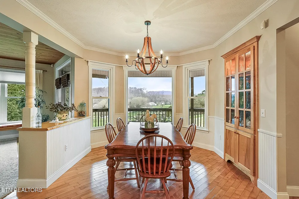 8660 Shackleford Lane Strawberry Plains, TN 37871