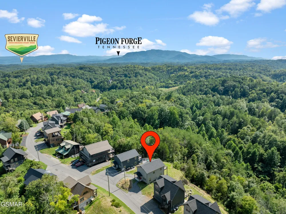 2107 Eagle Feather Drive Sevierville, TN 37862