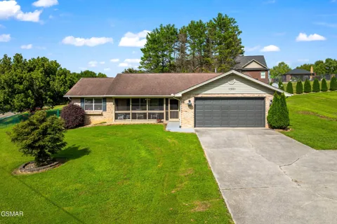 1301 Snappwood Drive