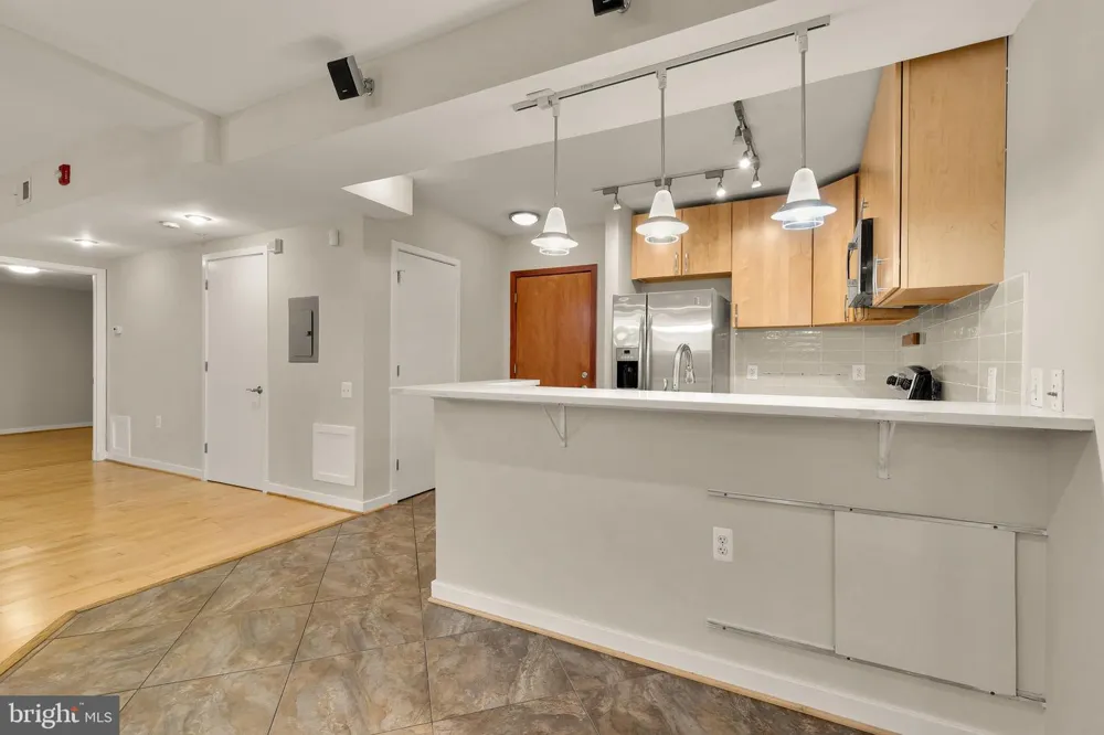 2412 17TH STREET NW #C-03 Washington, DC 20009