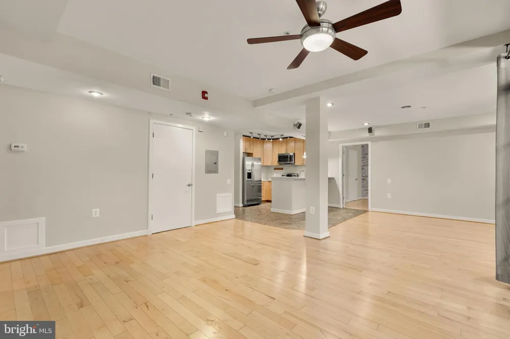 2412 17TH STREET NW #C-03 Washington, DC 20009
