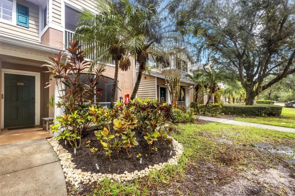 8809 MANOR LOOP #101 Lakewood Ranch, FL 34202