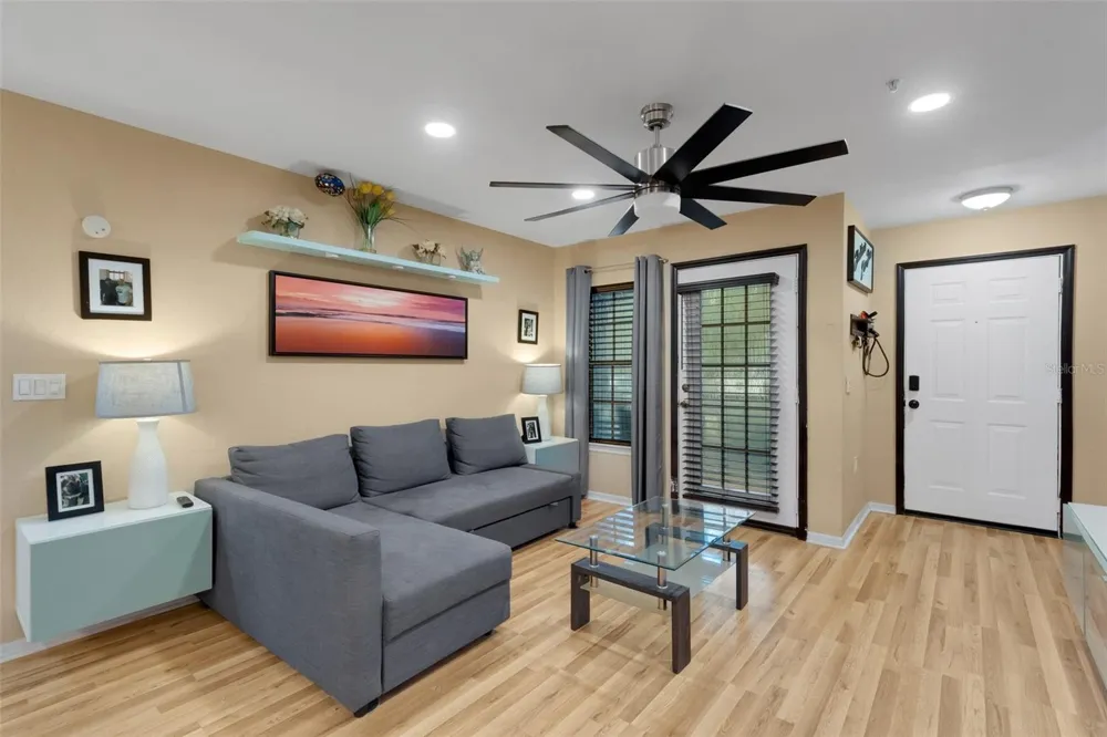 8809 MANOR LOOP #101 Lakewood Ranch, FL 34202