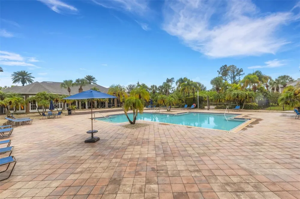 8809 MANOR LOOP #101 Lakewood Ranch, FL 34202