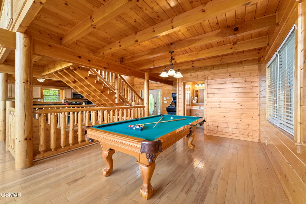 4160 High Ridge Way Sevierville, TN 37862