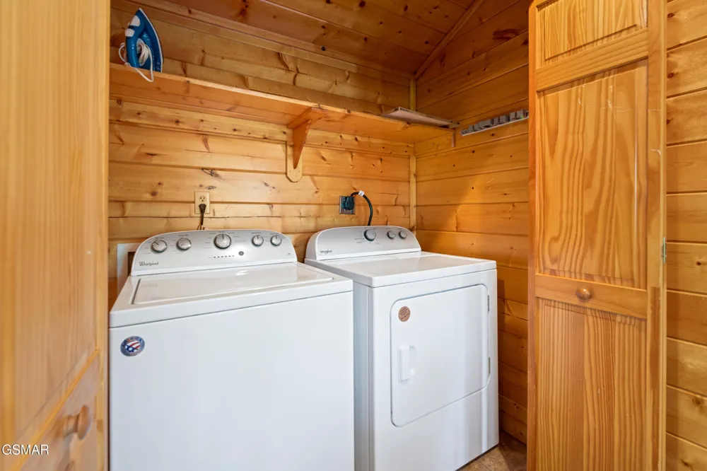 4160 High Ridge Way Sevierville, TN 37862