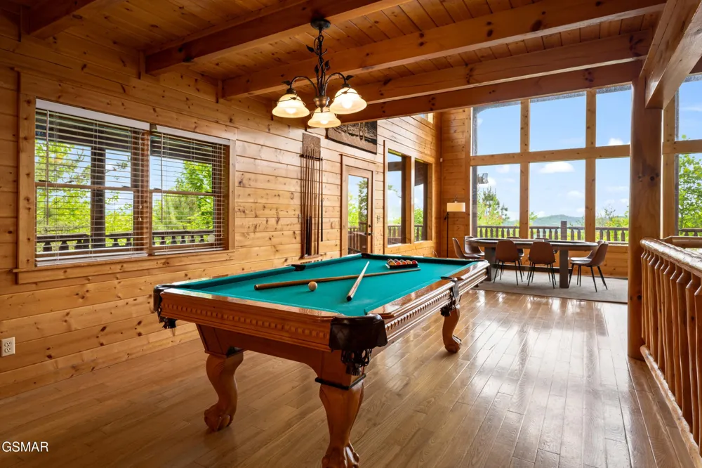 4160 High Ridge Way Sevierville, TN 37862