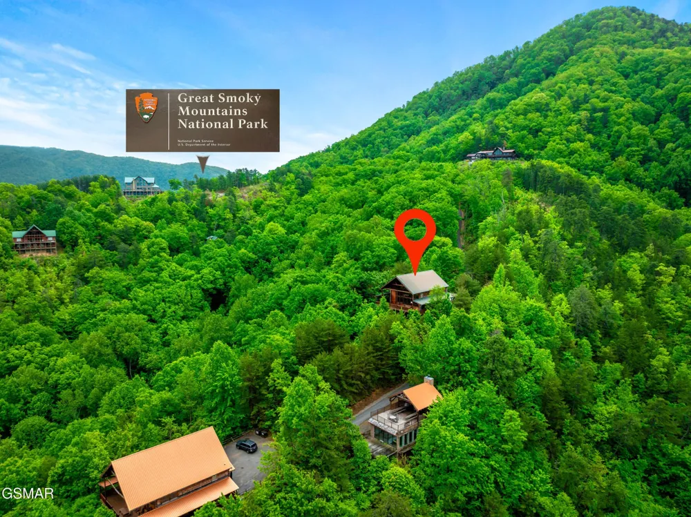 4160 High Ridge Way Sevierville, TN 37862