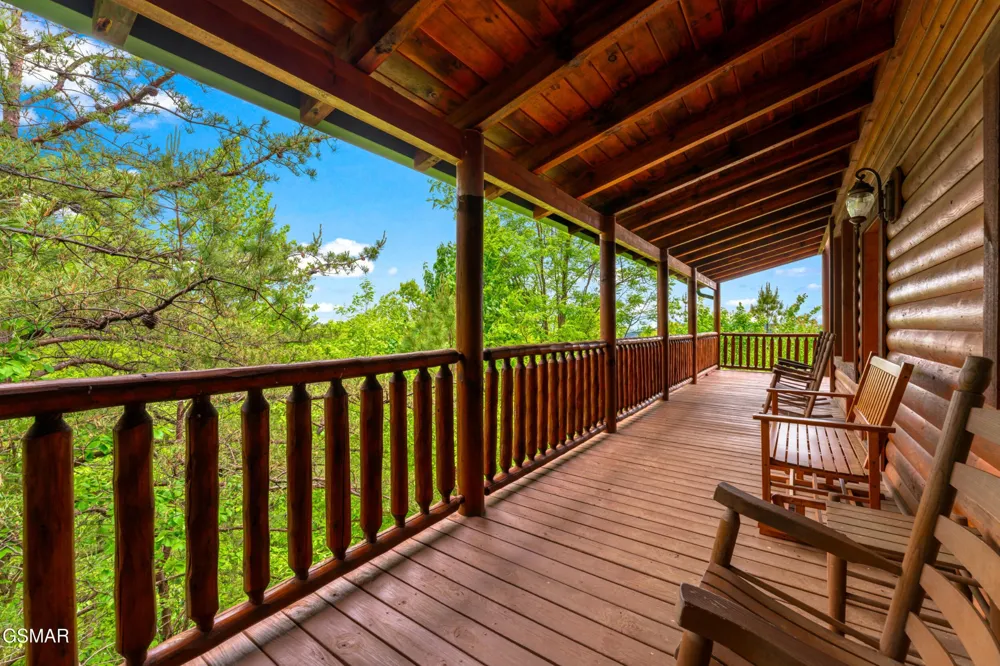 4160 High Ridge Way Sevierville, TN 37862