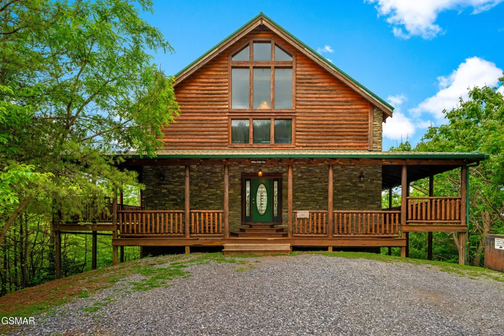 4160 High Ridge Way Sevierville, TN 37862