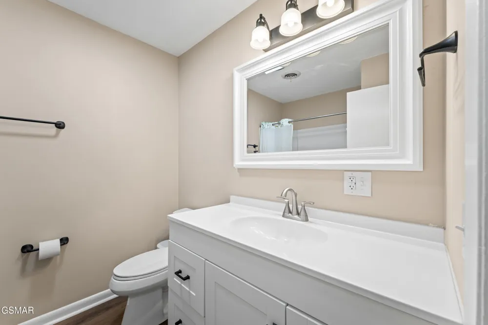1103 Mayors Drive Sevierville, TN 37862
