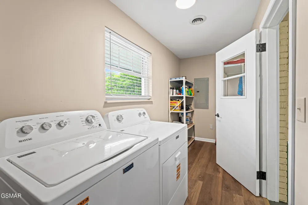 1103 Mayors Drive Sevierville, TN 37862
