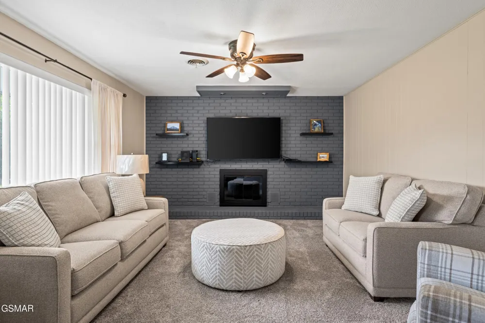 1103 Mayors Drive Sevierville, TN 37862