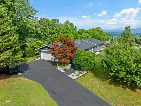 1103 Mayors Drive