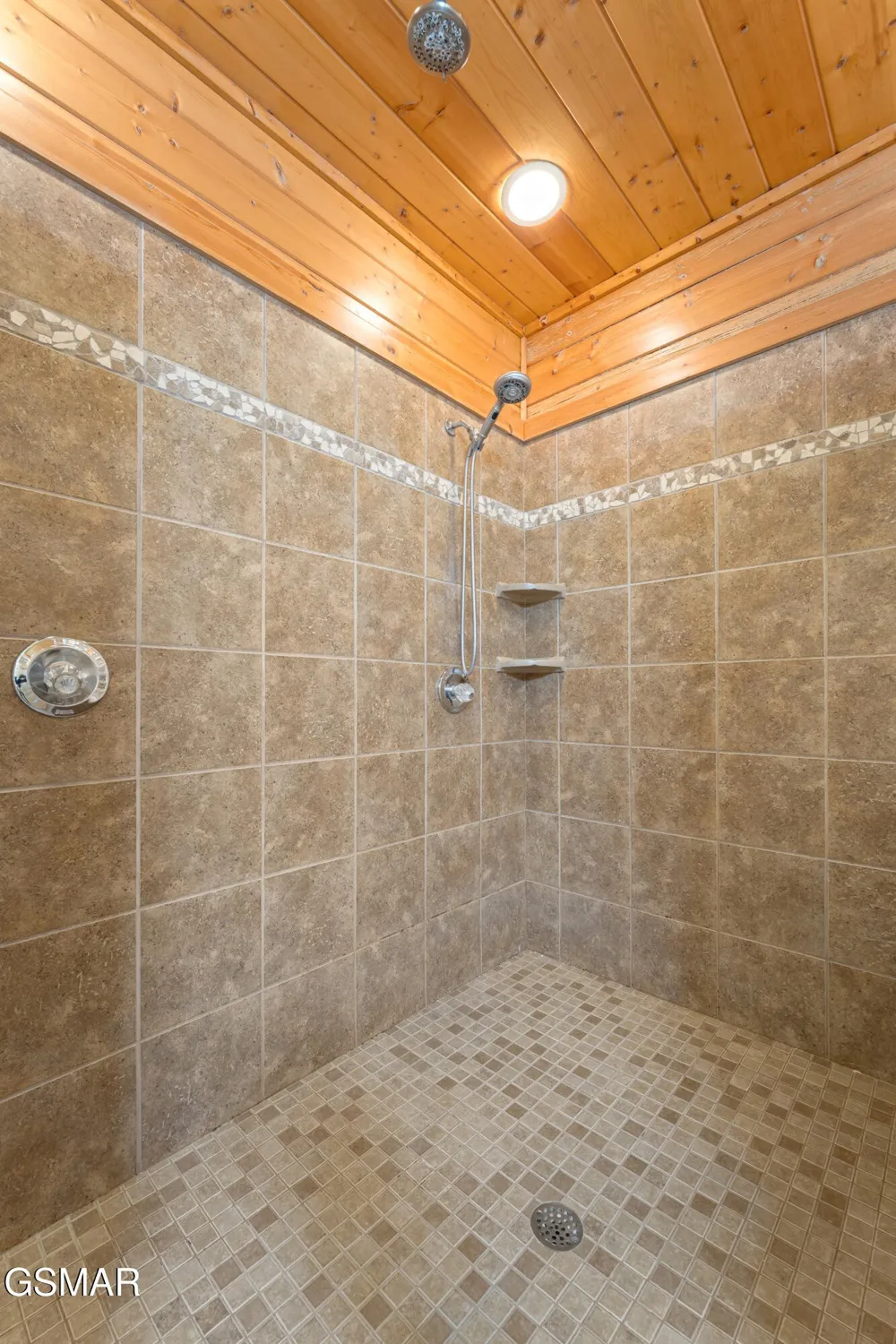 4150 High Ridge Way Sevierville, TN 37862