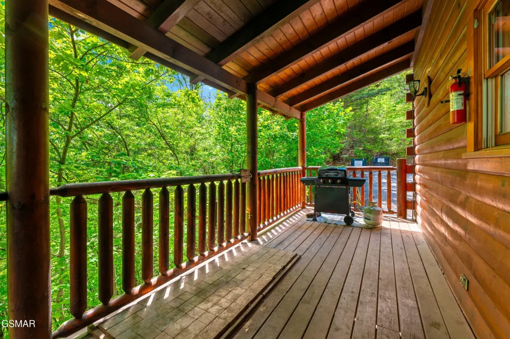 4150 High Ridge Way Sevierville, TN 37862