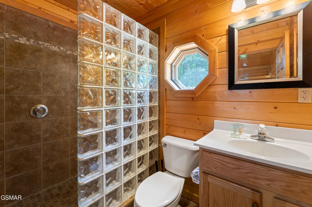 4150 High Ridge Way Sevierville, TN 37862