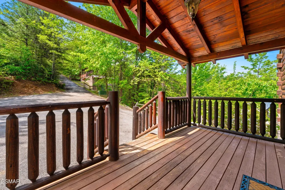 4150 High Ridge Way Sevierville, TN 37862