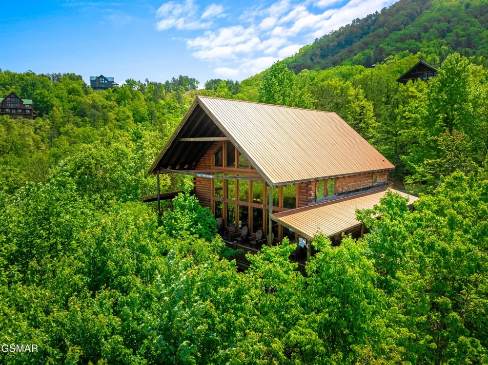 4150 High Ridge Way Sevierville, TN 37862
