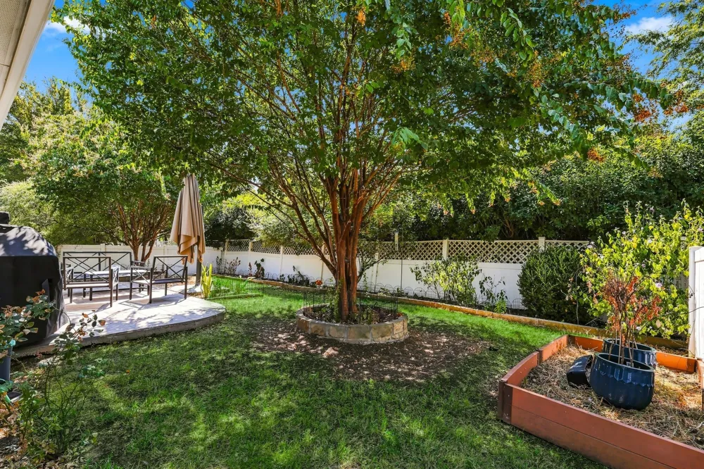1512 Augusta Drive Savannah, TX 76227