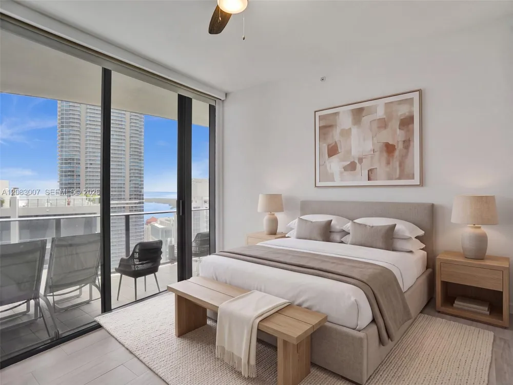 1000 Brickell Plz #PH5103 Miami, FL 33131