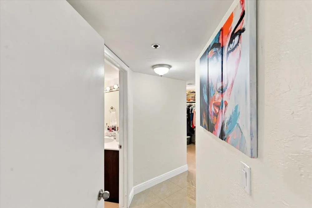 300 THREE ISLANDS BOULEVARD #312 Hallandale Beach, FL 33009