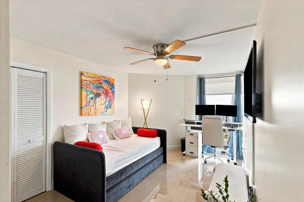 300 THREE ISLANDS BOULEVARD #312 Hallandale Beach, FL 33009
