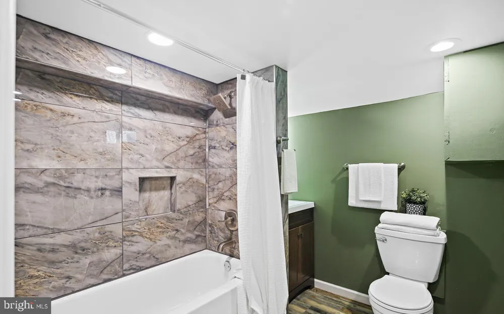 4518 GARDEN DRIVE Baltimore, MD 21215