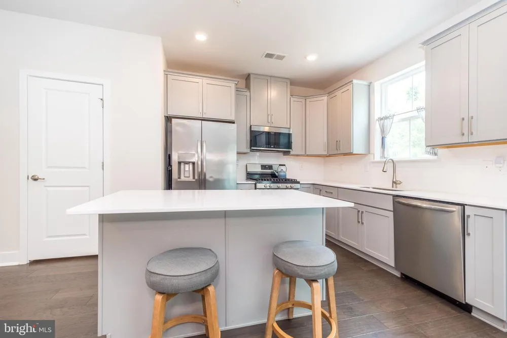 331 FOUNDRY STREET Phoenixville, PA 19460