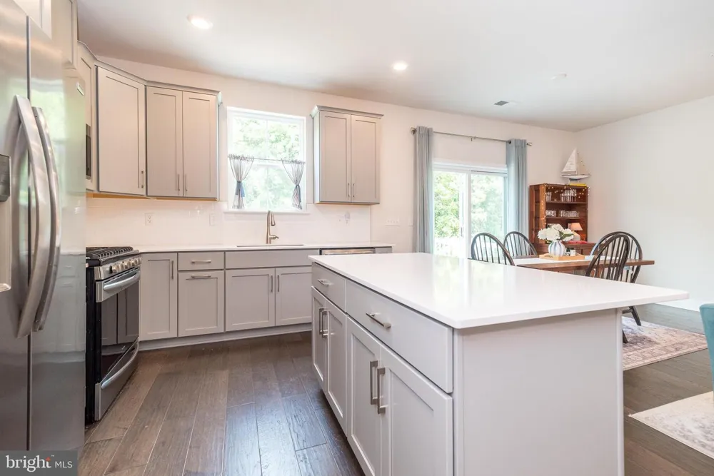 331 FOUNDRY STREET Phoenixville, PA 19460