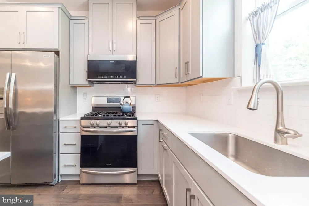 331 FOUNDRY STREET Phoenixville, PA 19460