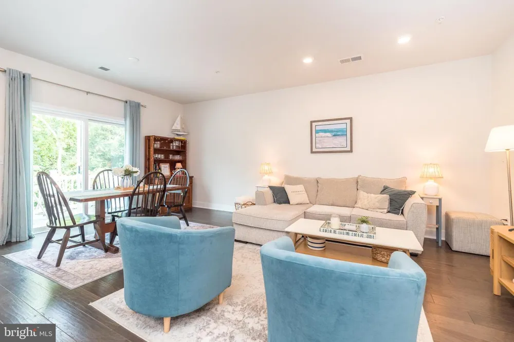 331 FOUNDRY STREET Phoenixville, PA 19460