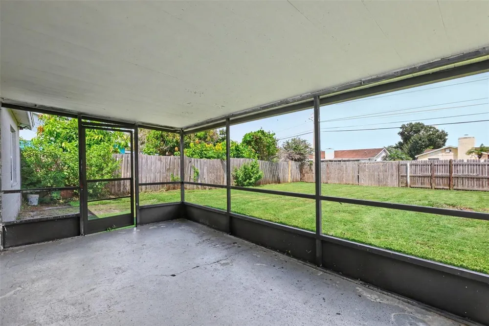 1019 AXLEWOOD CIRCLE Brandon, FL 33511