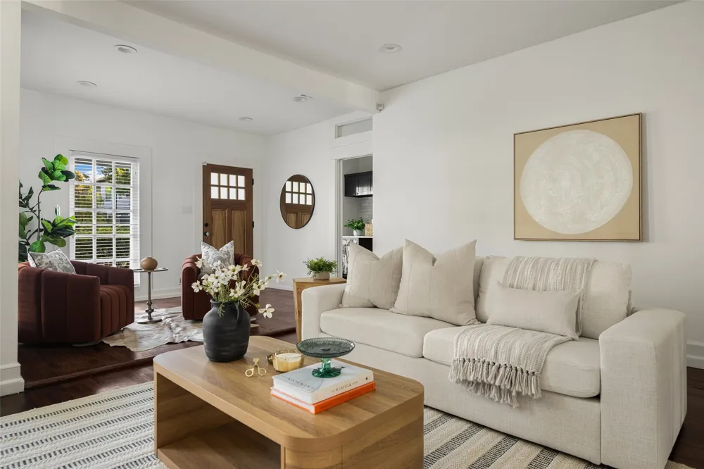2007 Euclid Avenue Dallas, TX 75206