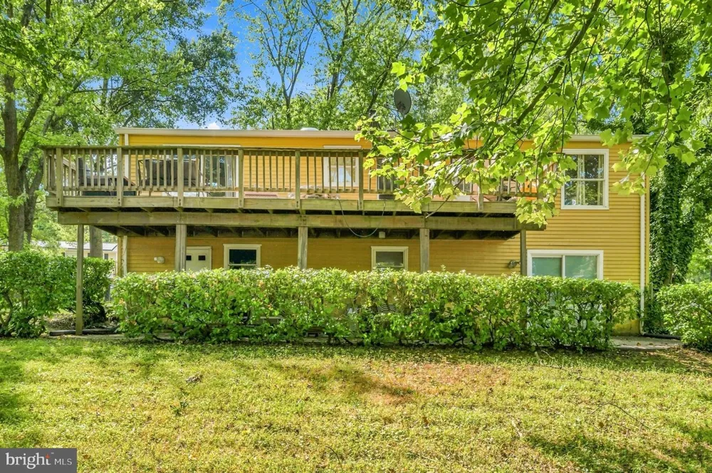 6603 SEWARD ROAD Bowie, MD 20720