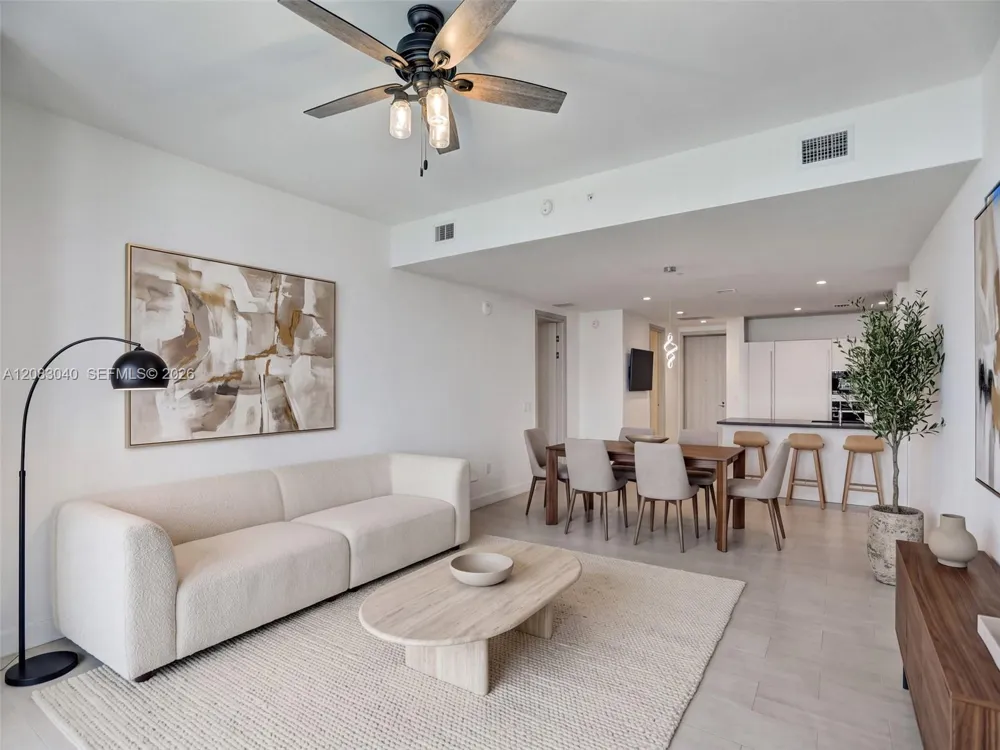 1000 Brickell Plz #PH5103 Miami, FL 33131