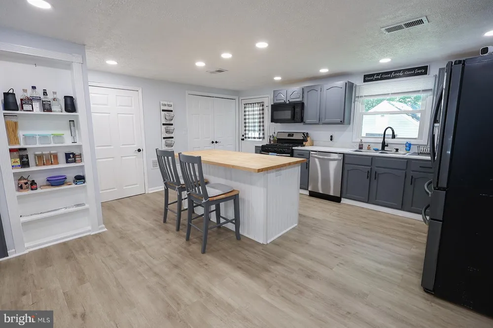 12468 CATALINA DRIVE Lusby, MD 20657