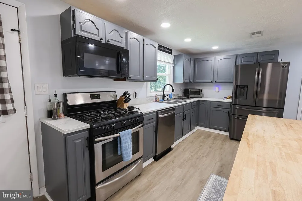 12468 CATALINA DRIVE Lusby, MD 20657