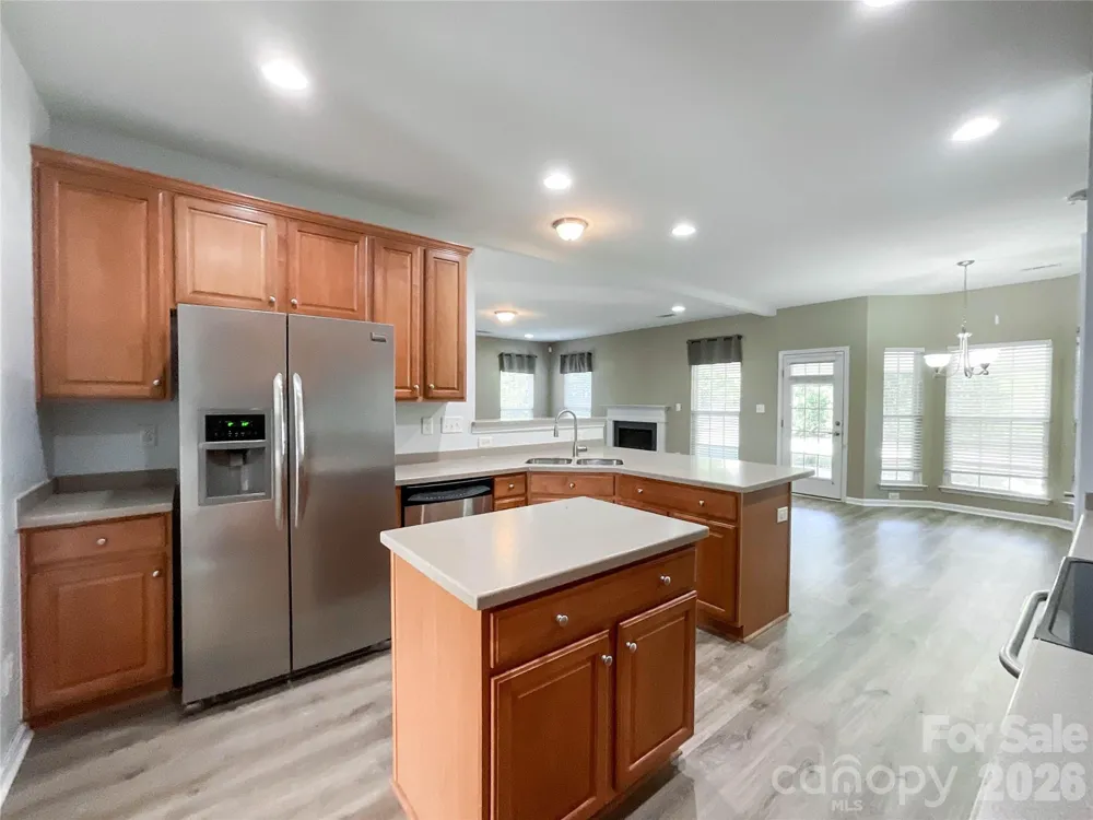 1112 Tranquil Falls Lane Matthews, NC 28104