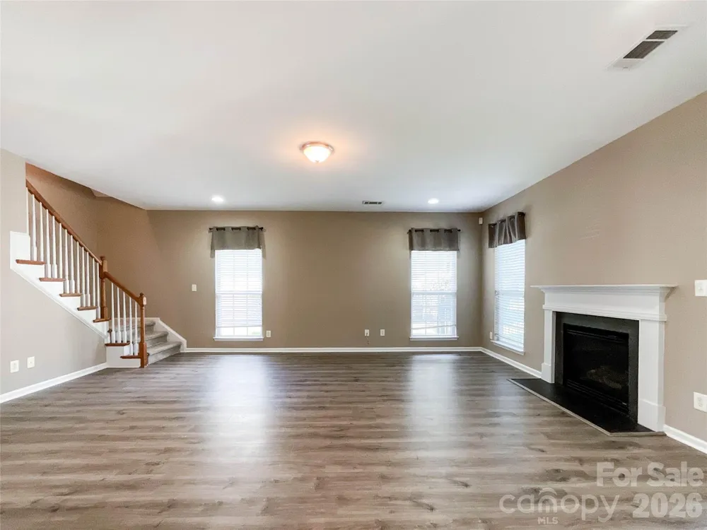 1112 Tranquil Falls Lane Matthews, NC 28104