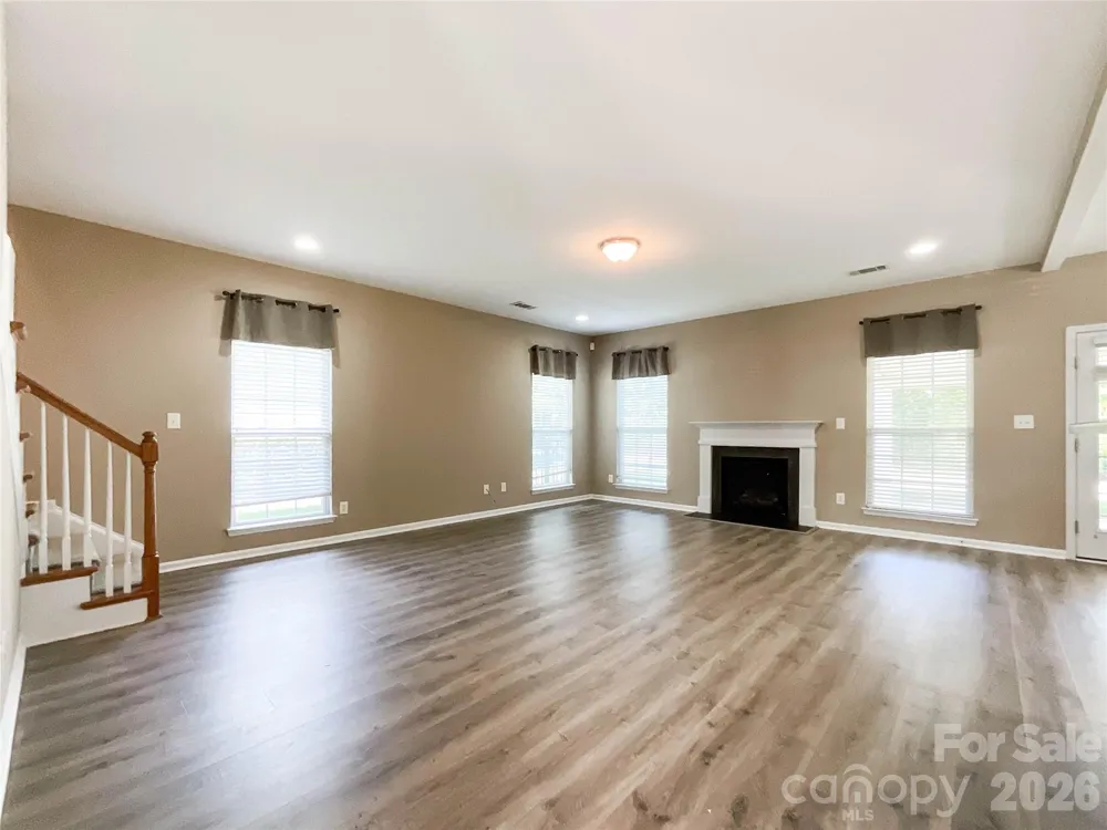 1112 Tranquil Falls Lane Matthews, NC 28104