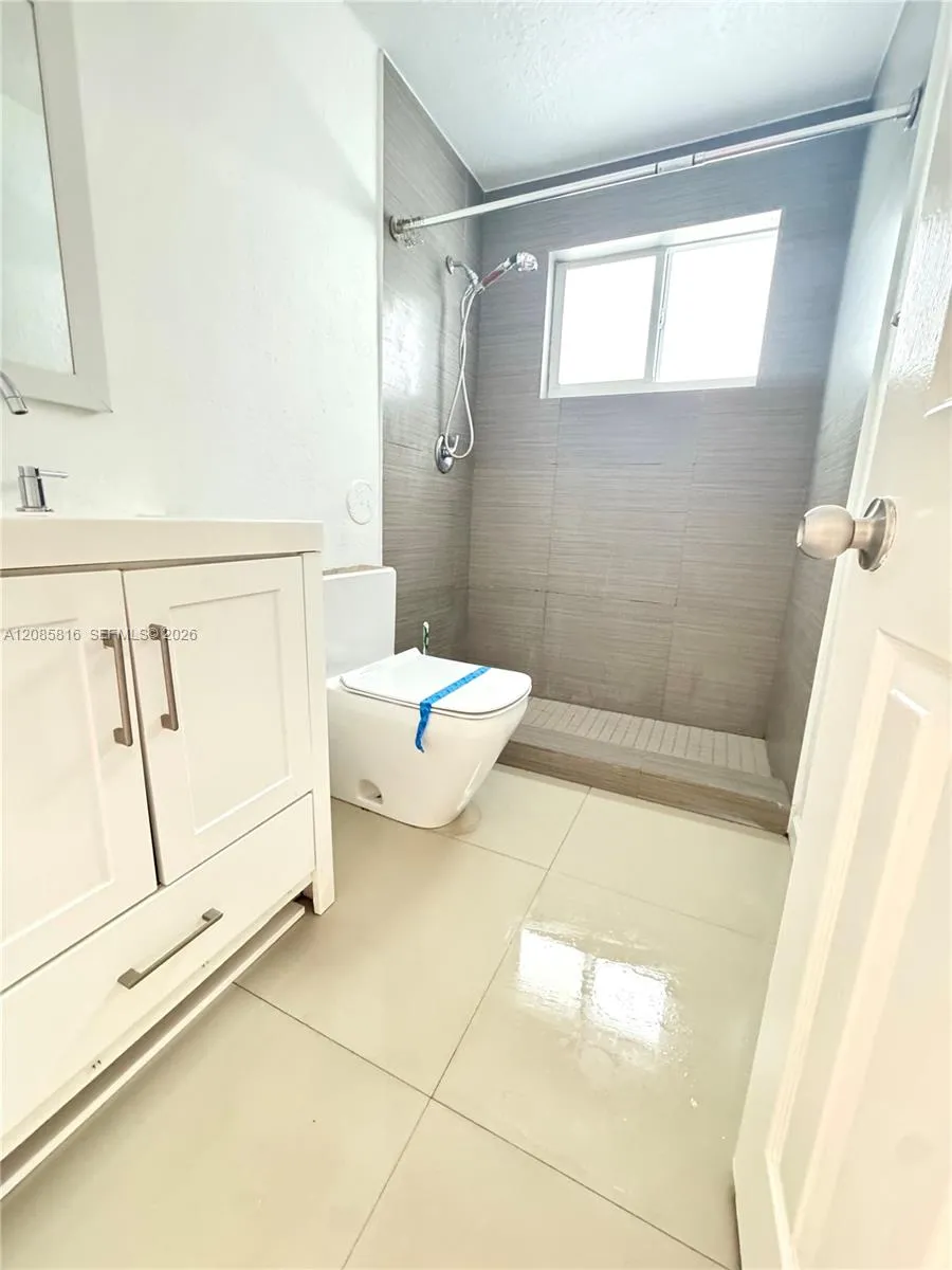 8035 Crespi Blvd #2 Miami Beach, FL 33141