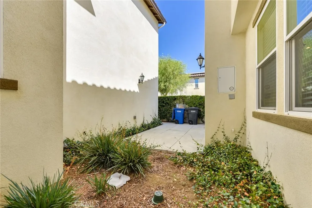 26149 Park Avenue #18 Loma Linda, CA 92354