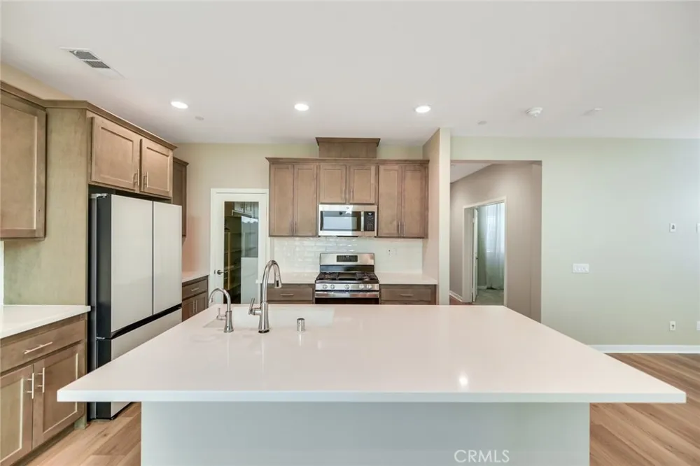 26149 Park Avenue #18 Loma Linda, CA 92354
