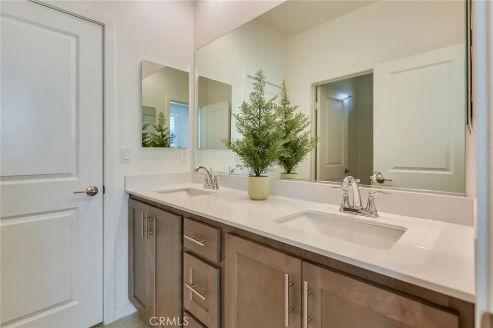 26149 Park Avenue #18 Loma Linda, CA 92354