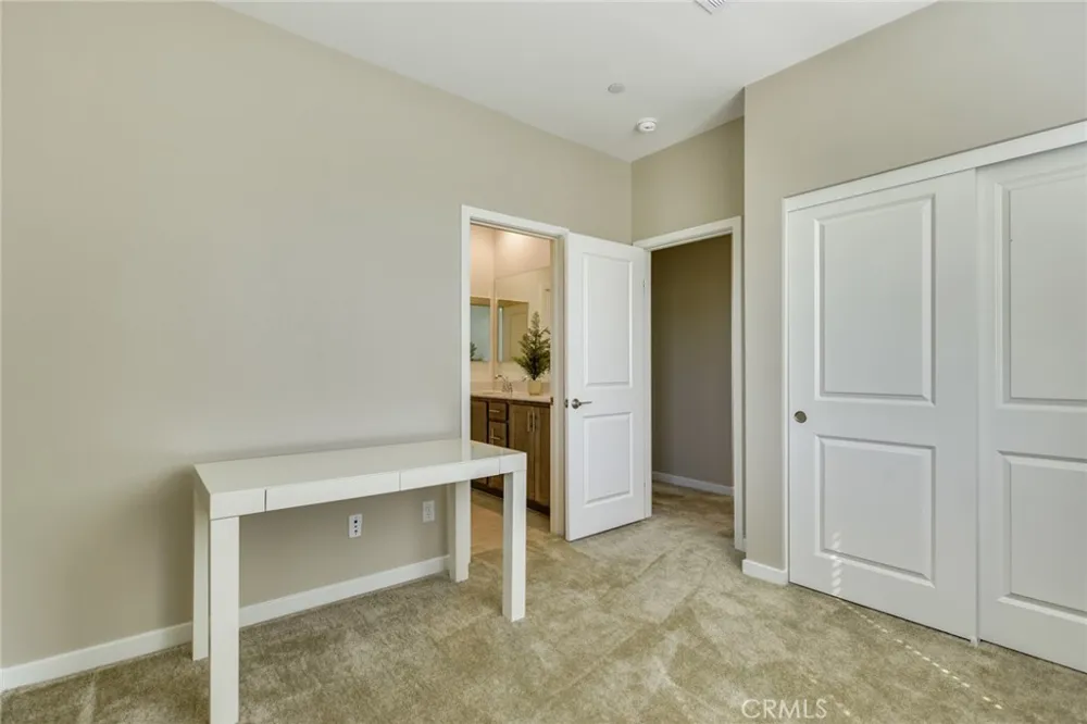 26149 Park Avenue #18 Loma Linda, CA 92354